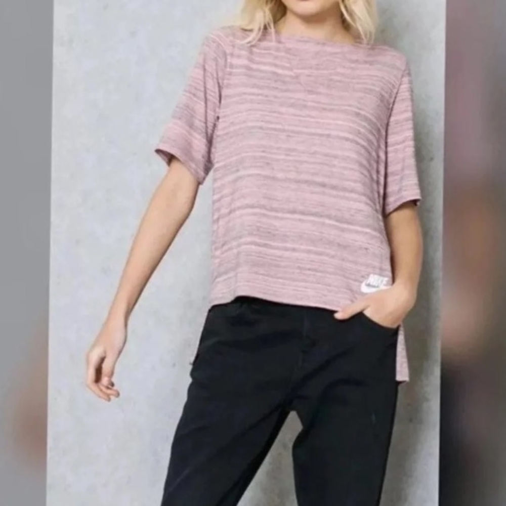 Women's Nike Top